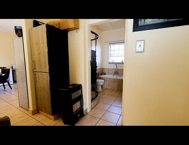 2 BEDROOM SECTIONAL TITLE FOR SALE IN RAVENSWOOD